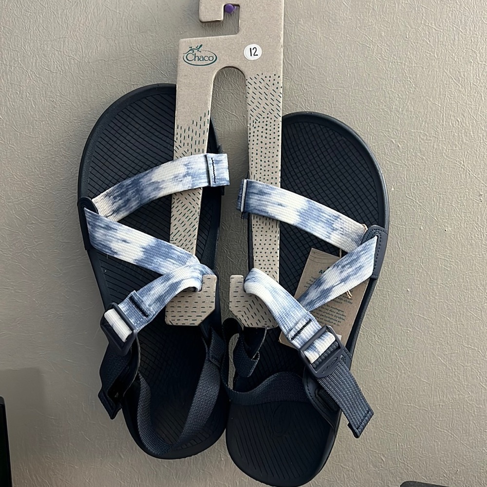 NWT - Chaco Lowdown Sandal - Men’s Size 12